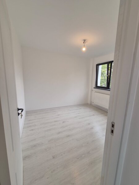 Plaza, Moghioros, exclusivitate Publicimob